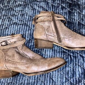 Seychelles Taupe Ankle Booties with Buckle